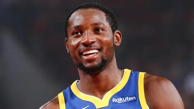 格林：希望库明加能成为我们都认为他能成为的那种球员