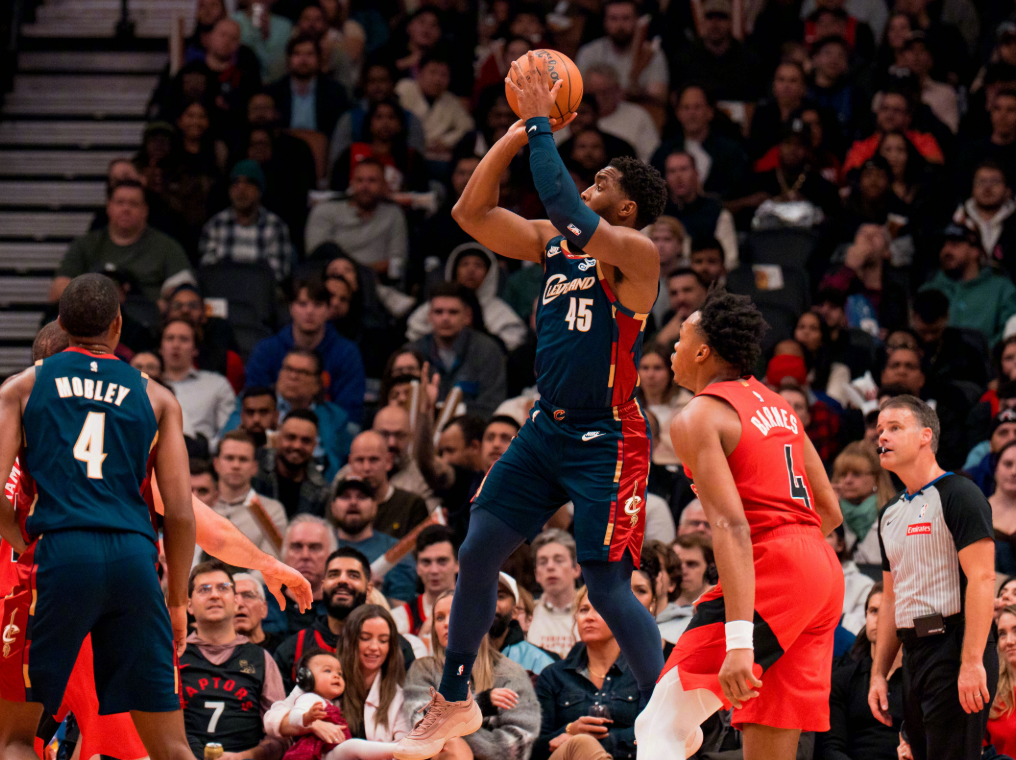 新2网址-4胜16负，3胜0负！东部进决赛难道这么简单？这次确实该轮到哈登